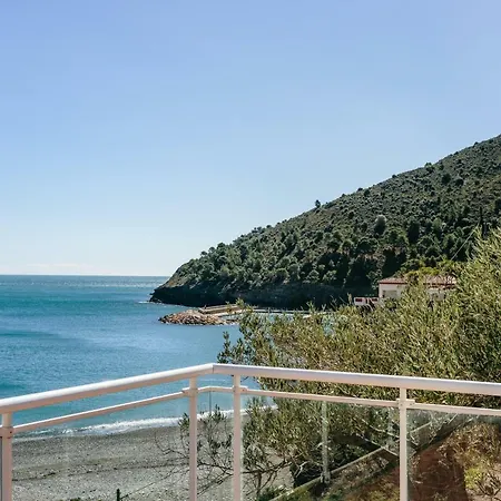 Holiday home Eurus *